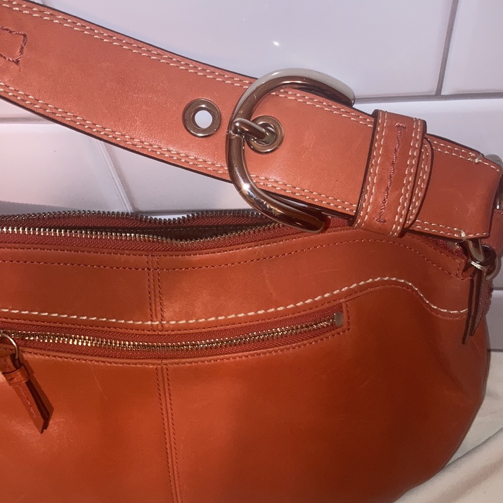 Coach Handbag - Picture 7 of 8